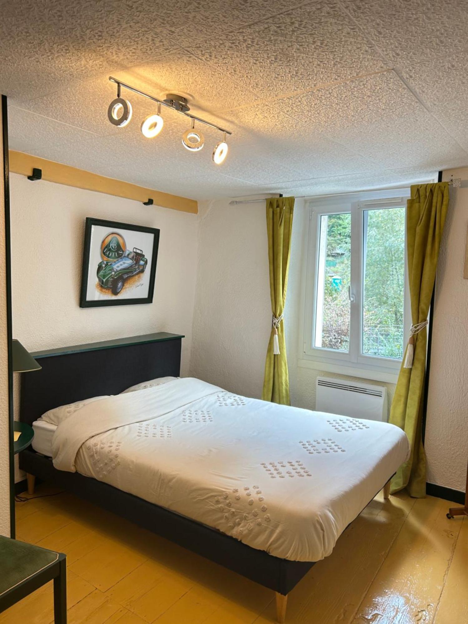 Charmante Maison De Montagne Pour 8 Personnes Livet-et-Gavet Bagian luar foto